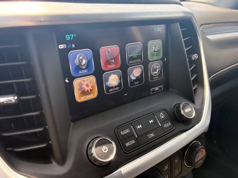 Used 2019 GMC Acadia SLT FWD image 16