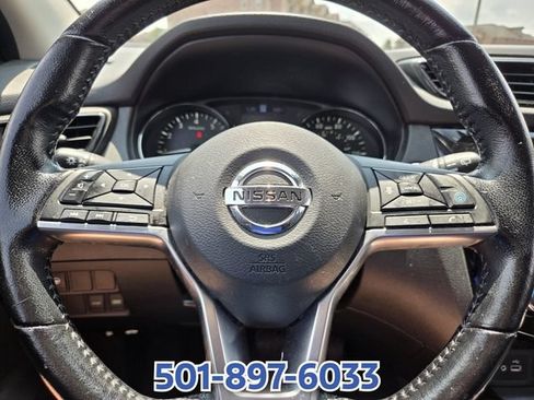 Used 2020 Nissan Rogue Sport SL FWD image 21