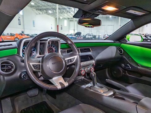 Used 2010 Chevrolet Camaro LT RWD image 39