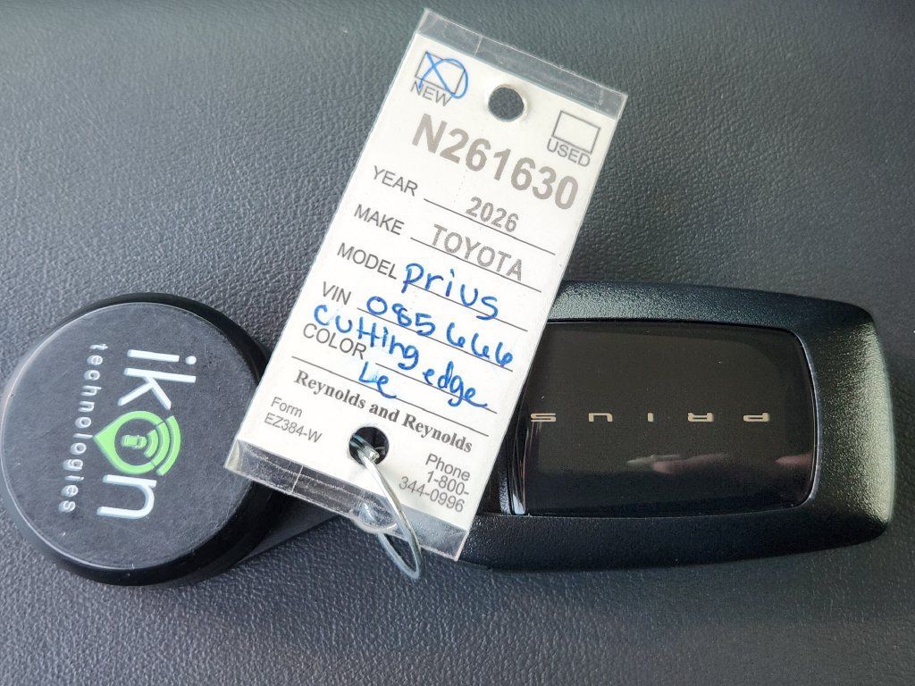 New 2027 Toyota Prius FWD image 24