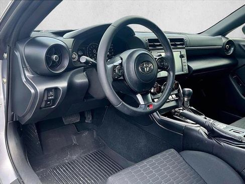 Used 2023 Toyota GR86 RWD image 14