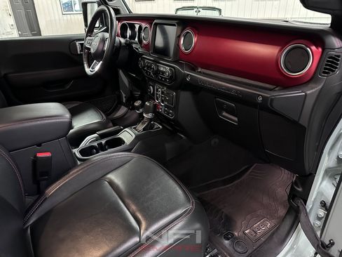 Used 2023 Jeep Wrangler Unlimited Rubicon w/ Xtreme 35 Tire Package image 40