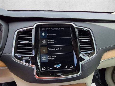 Used 2020 Volvo XC90 T6 Inscription w/ Protection Package Premier AWD/4WD image 13