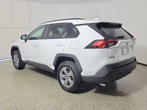 Used 2024 Toyota RAV4 LE AWD/4WD image 7