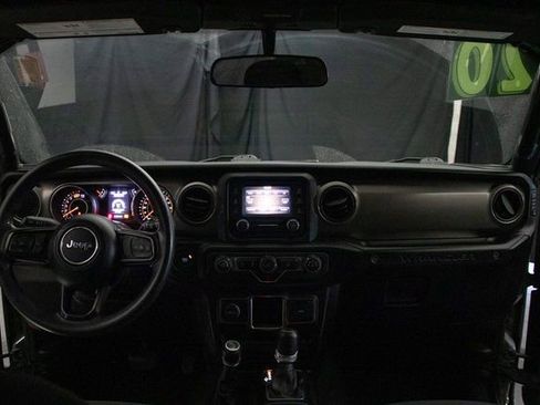 Used 2020 Jeep Wrangler Unlimited Sport image 21