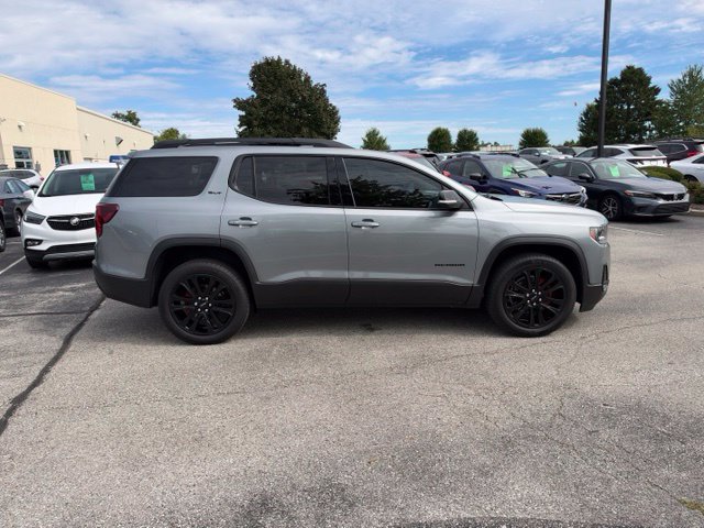 Used 2023 GMC Acadia SLT w/ Elevation Edition AWD/4WD image 9
