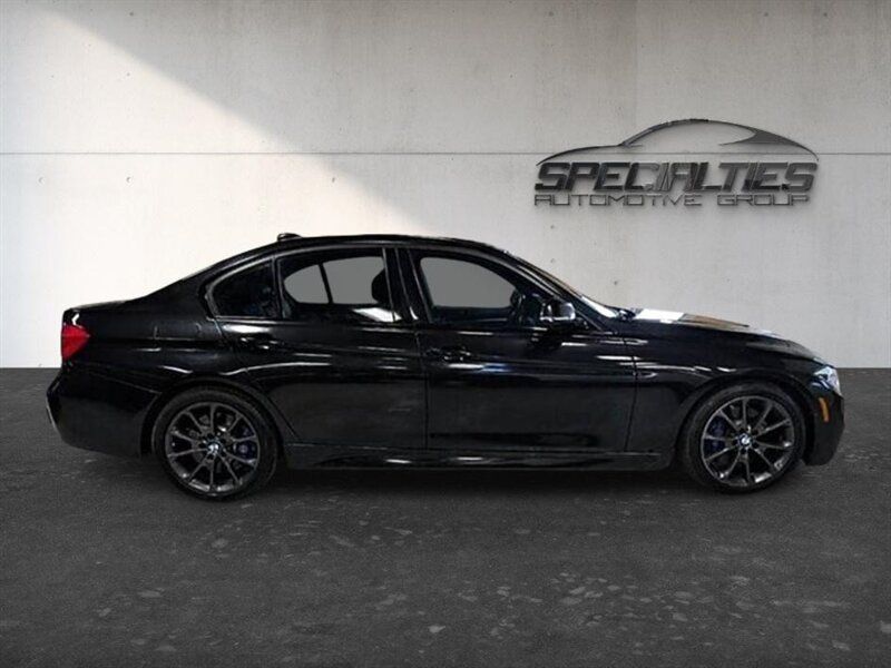 Used 2016 BMW 328i Sedan RWD image 11