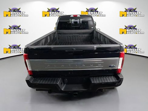 Used 2018 Ford F250 Platinum w/ Platinum Ultimate Package image 26