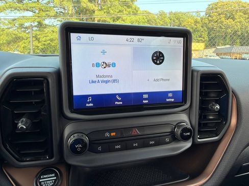 Used 2023 Ford Bronco Sport Outer Banks w/ Tech Package AWD/4WD image 10