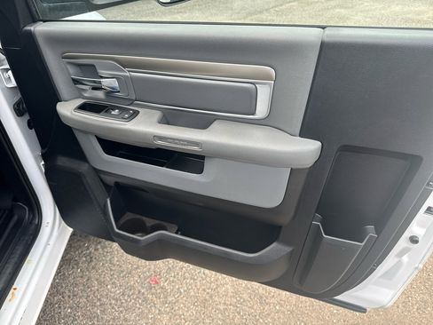 Used 2015 RAM 3500 Tradesman w/ Power & Remote Entry Group image 22