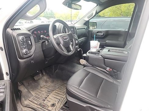 Used 2024 GMC Sierra 1500 Pro w/ Graphite Edition AWD/4WD image 9
