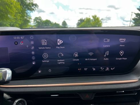 Certified 2025 Buick Envision Sport Touring AWD/4WD image 22