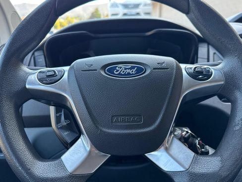 Used 2019 Ford Transit 250 130 Low Roof RWD image 27