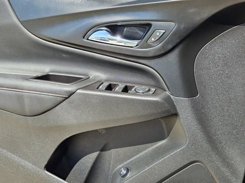 Used 2022 Chevrolet Equinox RS AWD/4WD image 27