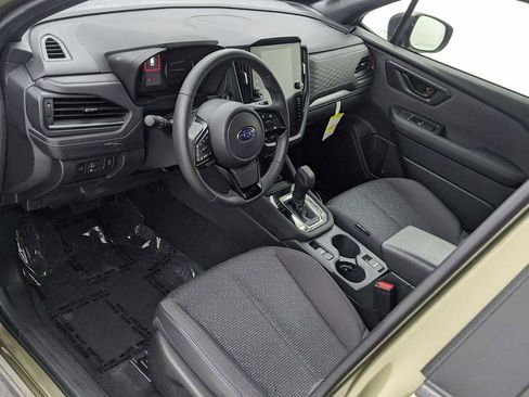 Certified 2025 Subaru Forester Premium AWD/4WD image 13