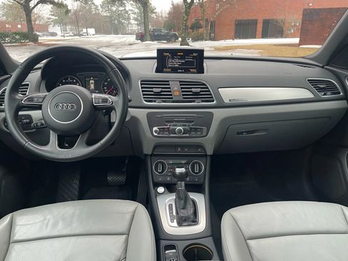 Used 2018 Audi Q3 2.0T Premium image 14