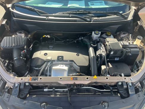 Used 2019 Chevrolet Equinox LT image 14