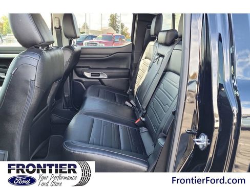 Used 2024 Ford Ranger Lariat w/ FX4 Off-Road Package image 11