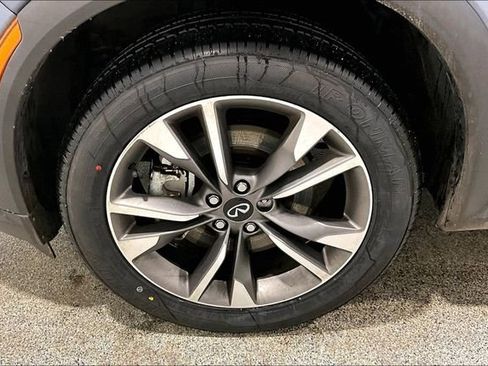 Used 2023 INFINITI QX60 Luxe image 36