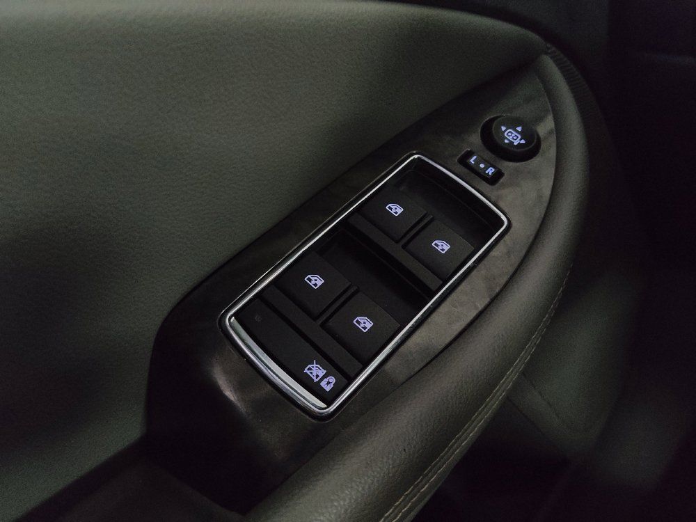 Used 2015 Chevrolet Impala LTZ FWD image 27