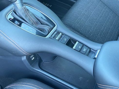 Used 2024 Honda HR-V Sport image 41