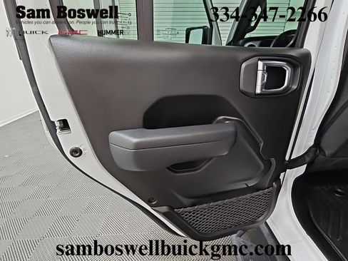 Used 2024 Jeep Wrangler Sport S image 31