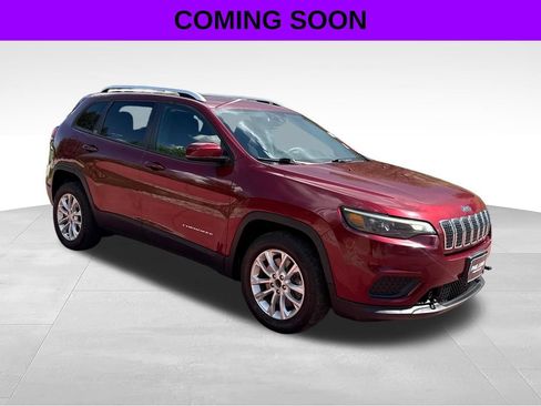 Used 2021 Jeep Cherokee Latitude FWD image 1