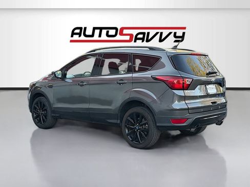 Used 2019 Ford Escape SE FWD image 5