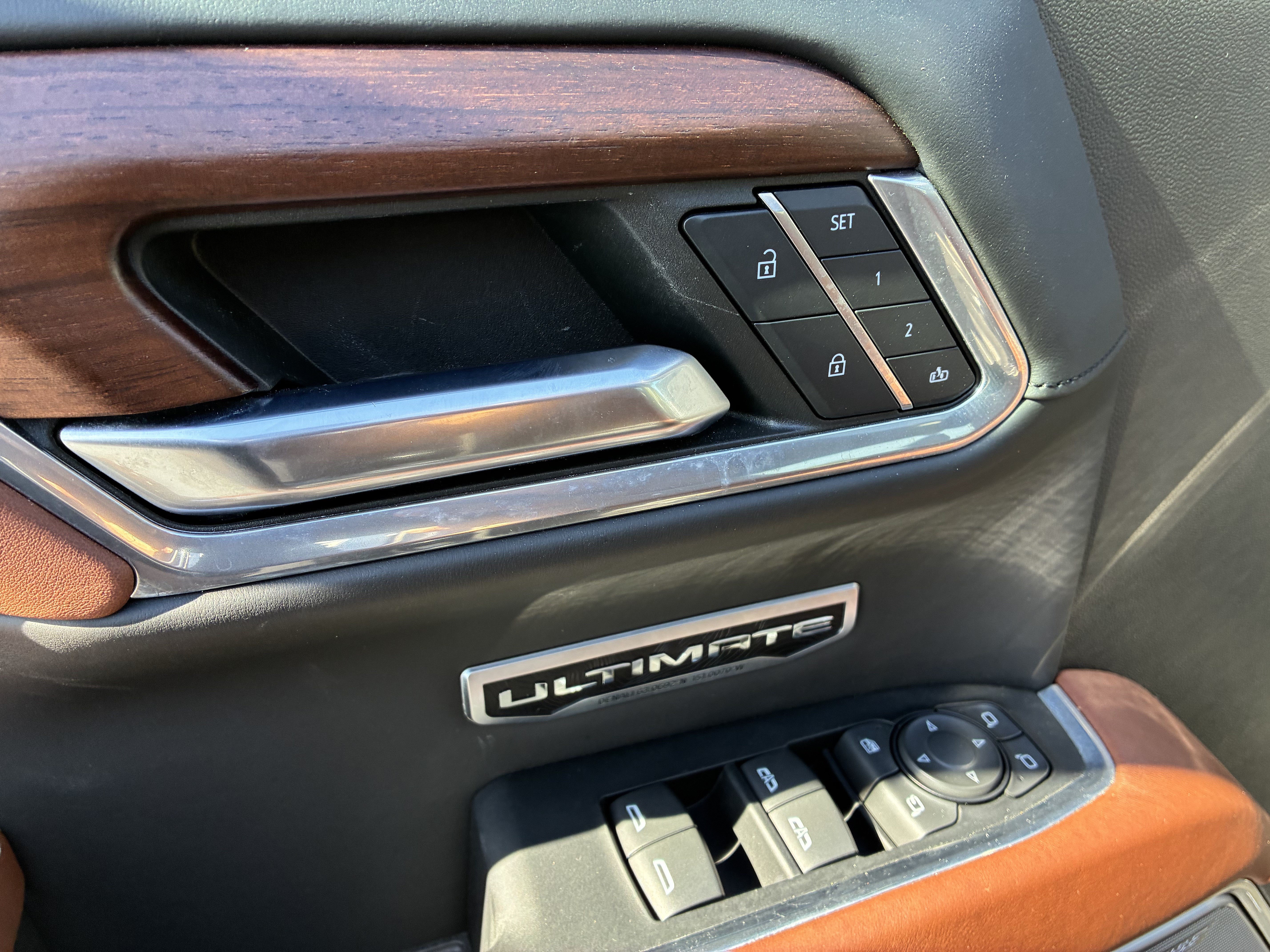 Used 2023 GMC Sierra 1500 Denali Ultimate AWD/4WD image 25