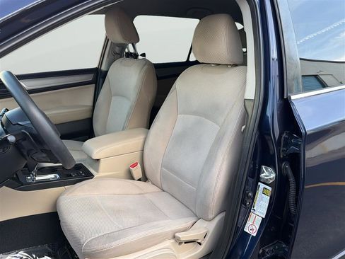 Used 2018 Subaru Outback 2.5i AWD/4WD image 13