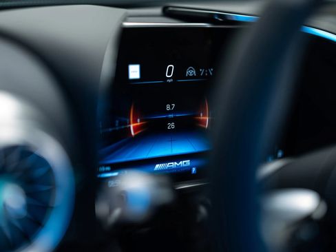 Used 2025 Mercedes-Benz AMG GT 63 image 19