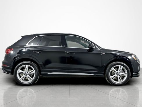 Used 2020 Audi Q3 2.0T Premium w/ Convenience Package image 6