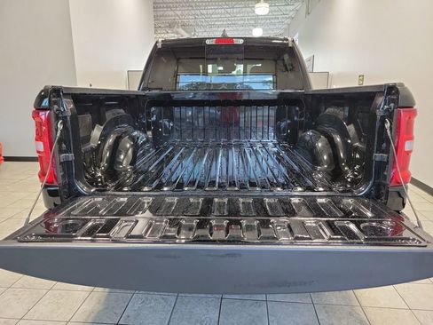 New 2026 RAM 1500 Big Horn AWD/4WD image 7