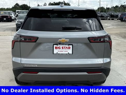 Used 2026 Chevrolet Equinox LT FWD image 8