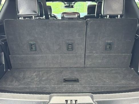 Used 2020 Ford Expedition Limited w/ Equipment Group 303A AWD/4WD image 30
