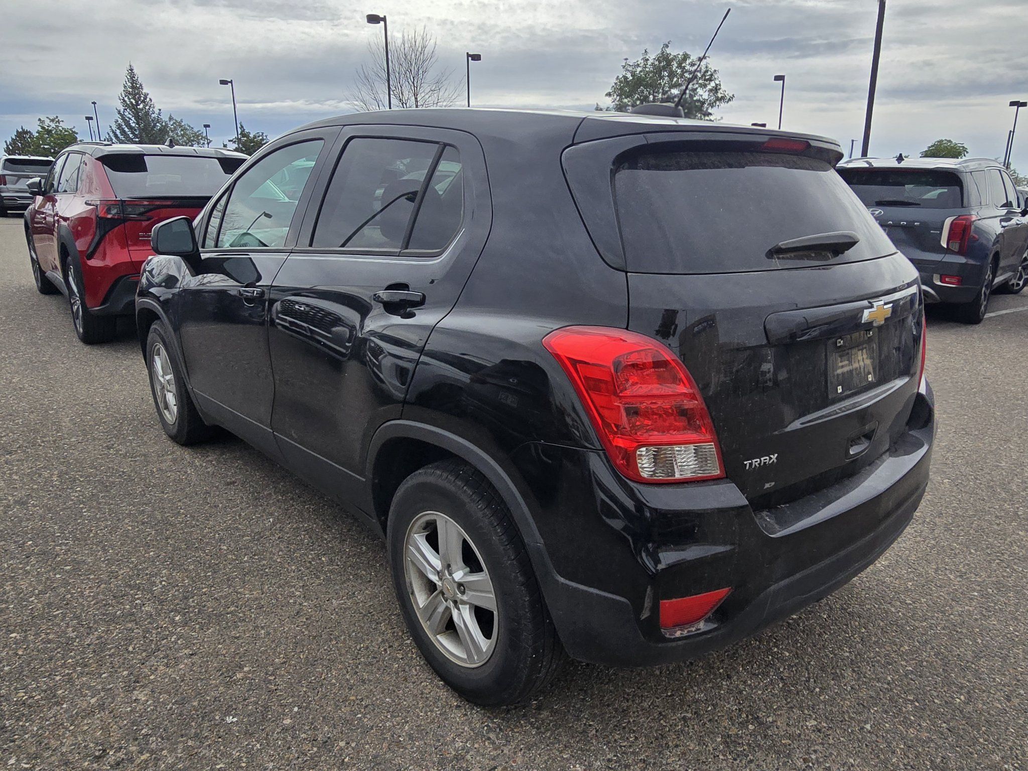 Used 2020 Chevrolet Trax LS w/ Tint and Cruise Package FWD image 3