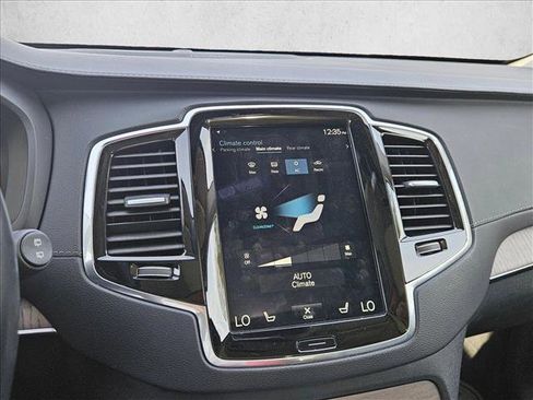 Used 2021 Volvo XC90 T6 Inscription image 20