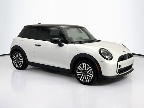 New 2026 MINI Cooper 2-Door Hardtop FWD image 3