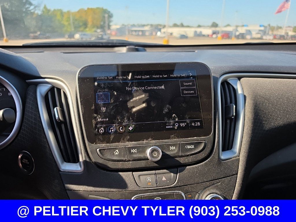 Used 2024 Chevrolet Malibu LS FWD image 12