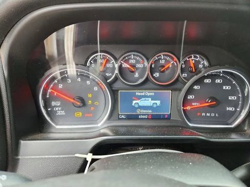 Used 2021 Chevrolet Silverado 1500 RST w/ Bed Protection Package image 9