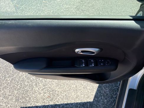 Used 2018 Kia Soul Base w/ Convenience Package image 20