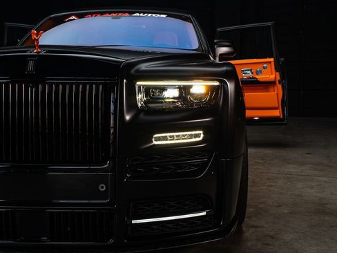 Used 2024 Rolls-Royce Phantom Sedan RWD image 6