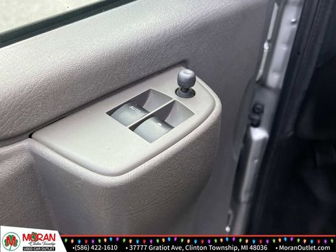 Used 2017 Chevrolet Express 3500 LT w/ LT Preferred Equipment Group image 15