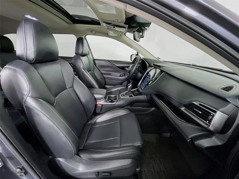 Certified 2025 Subaru Outback Limited image 34