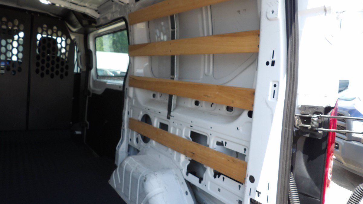 Used 2025 Ford Transit 250 Low Roof w/ Exterior Upgrade Package RWD image 25