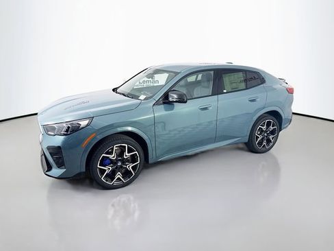 Used 2024 BMW X2 M35i image 3
