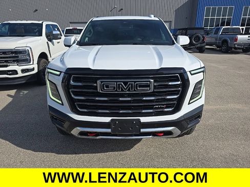 Used 2025 GMC Yukon XL AT4 w/ LPO, Floor Liner Package AWD/4WD image 2