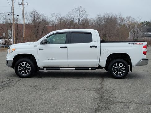 Used 2015 Toyota Tundra SR5 w/ TRD Off Road Package image 8