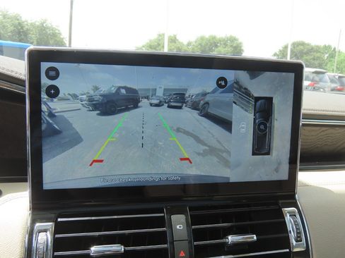 Used 2022 Lincoln Navigator L Reserve RWD image 33