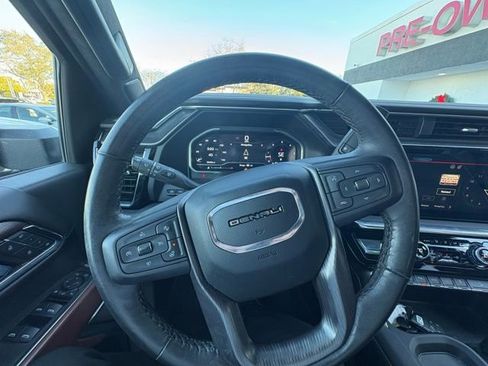 Used 2024 GMC Sierra 2500 Denali Ultimate image 14